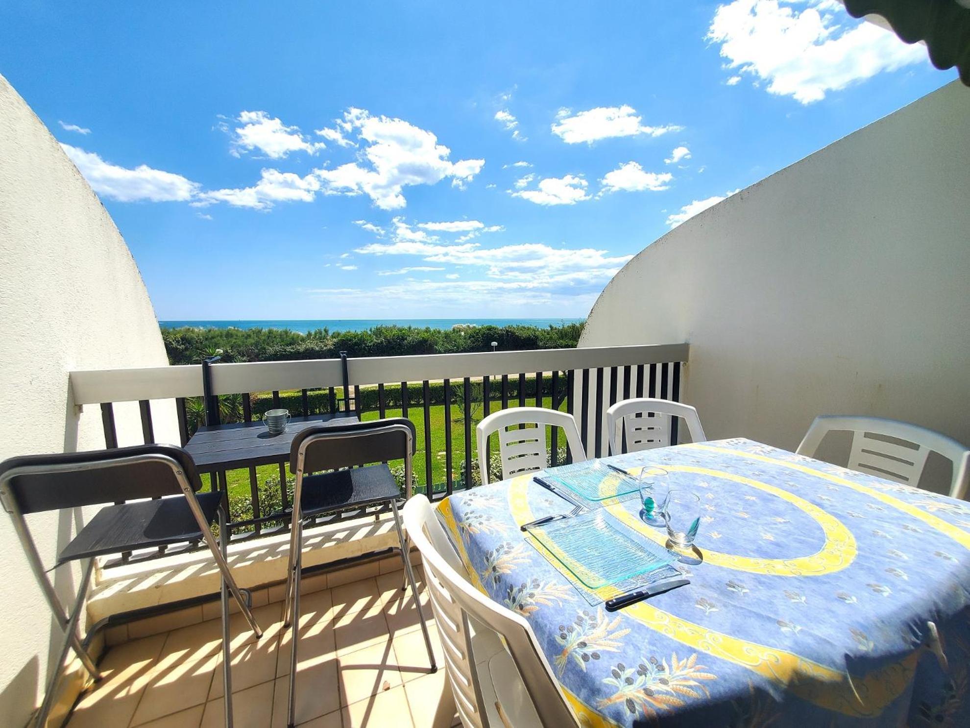 Vittoria Immobilier 8 - Reglement Sur Place - Cheques Vacances Acceptes La Grande-Motte Habitación foto